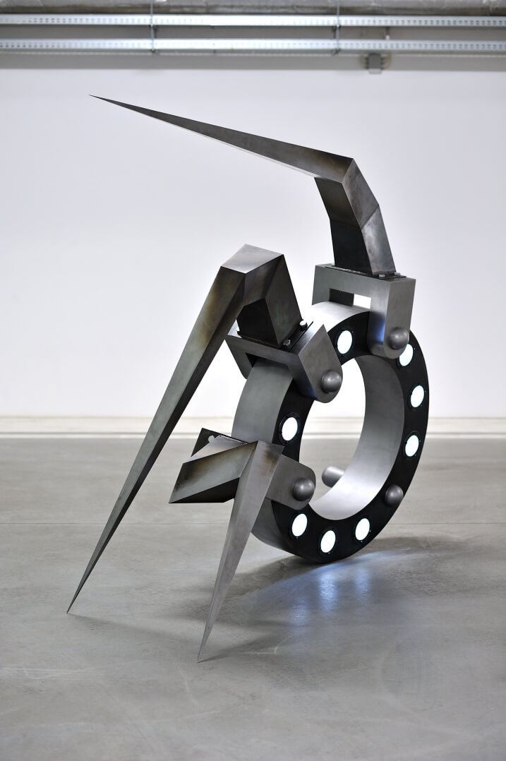 Bez tytułu 2, stal czarna, 2015