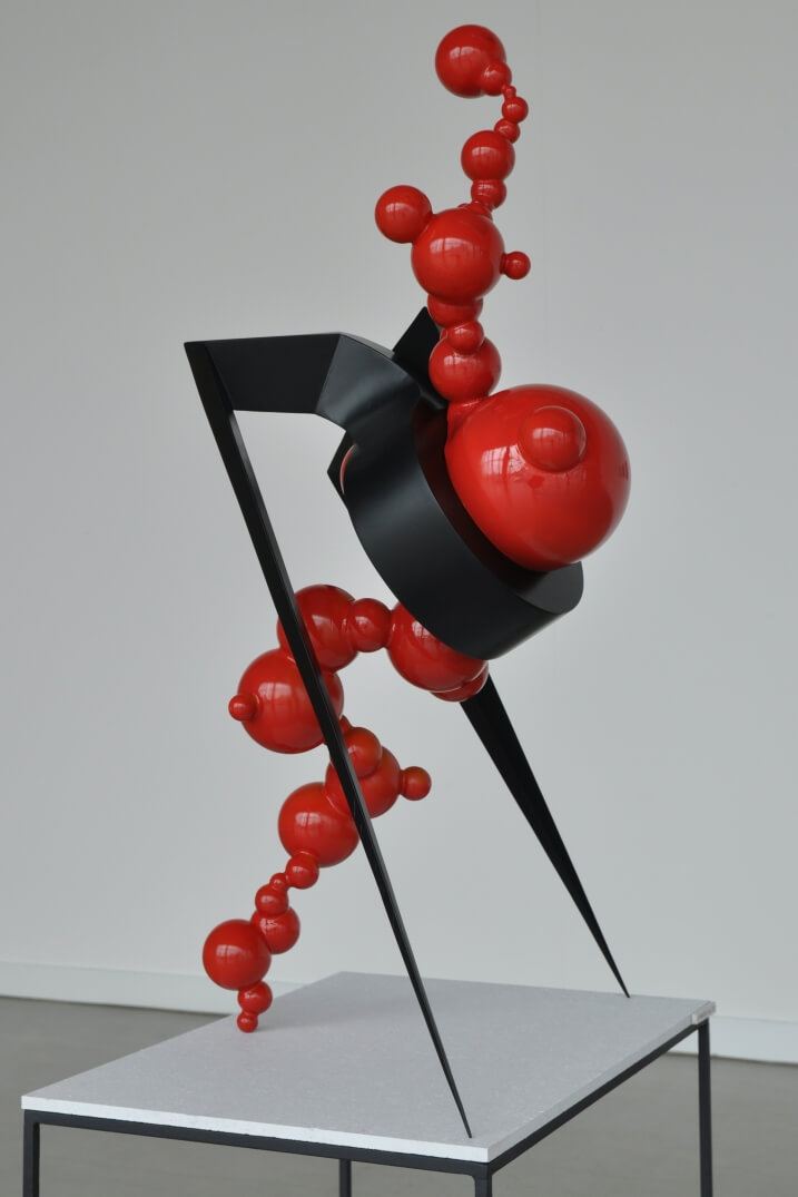 Symbioza, stal czarna, 2017