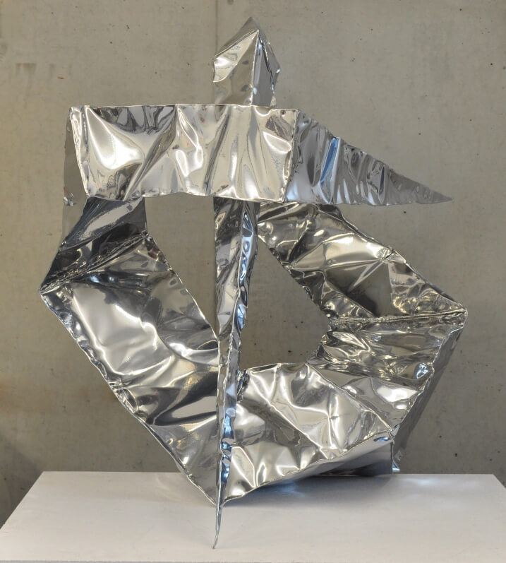 Wrak, stal czarna, 75 × 75 × 65 cm — ujęcie 4